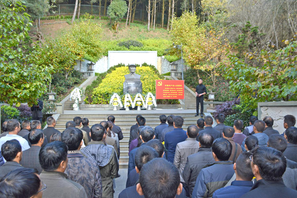 昌宁:县委理论学习中心组在杨善洲干部学院开展集中学习